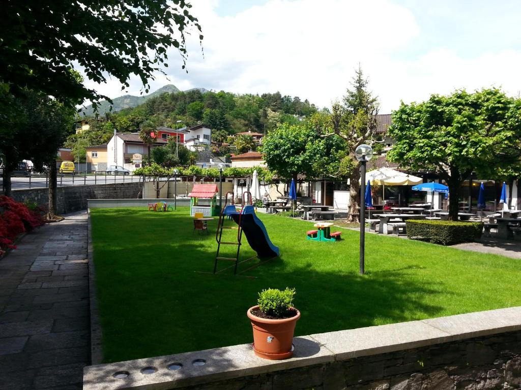 Osteria Belvedere Losone Exterior photo